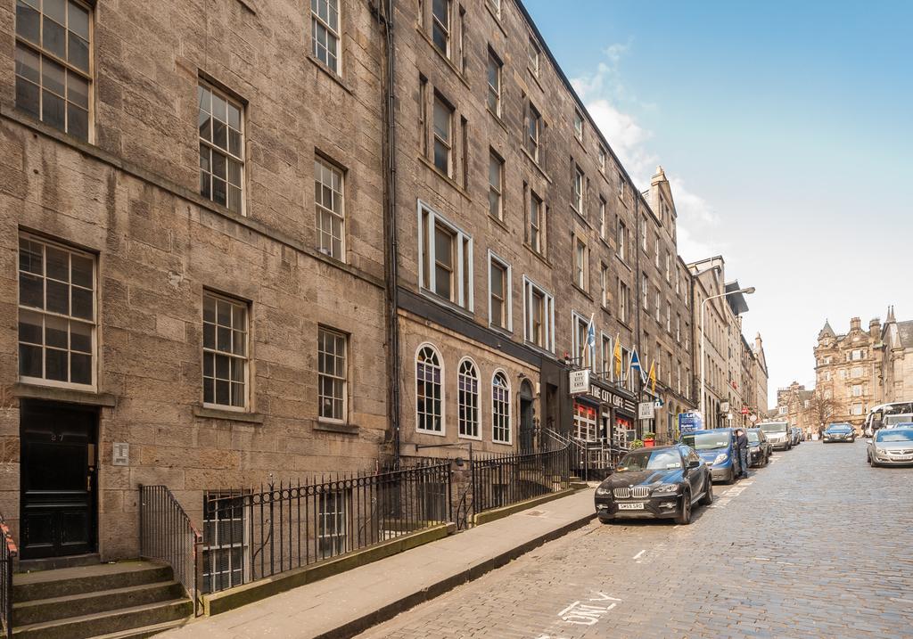 Apartamento Blair St Burns Apt Old Town Edimburgo Exterior foto